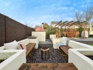 Photo 25- click for photo gallery